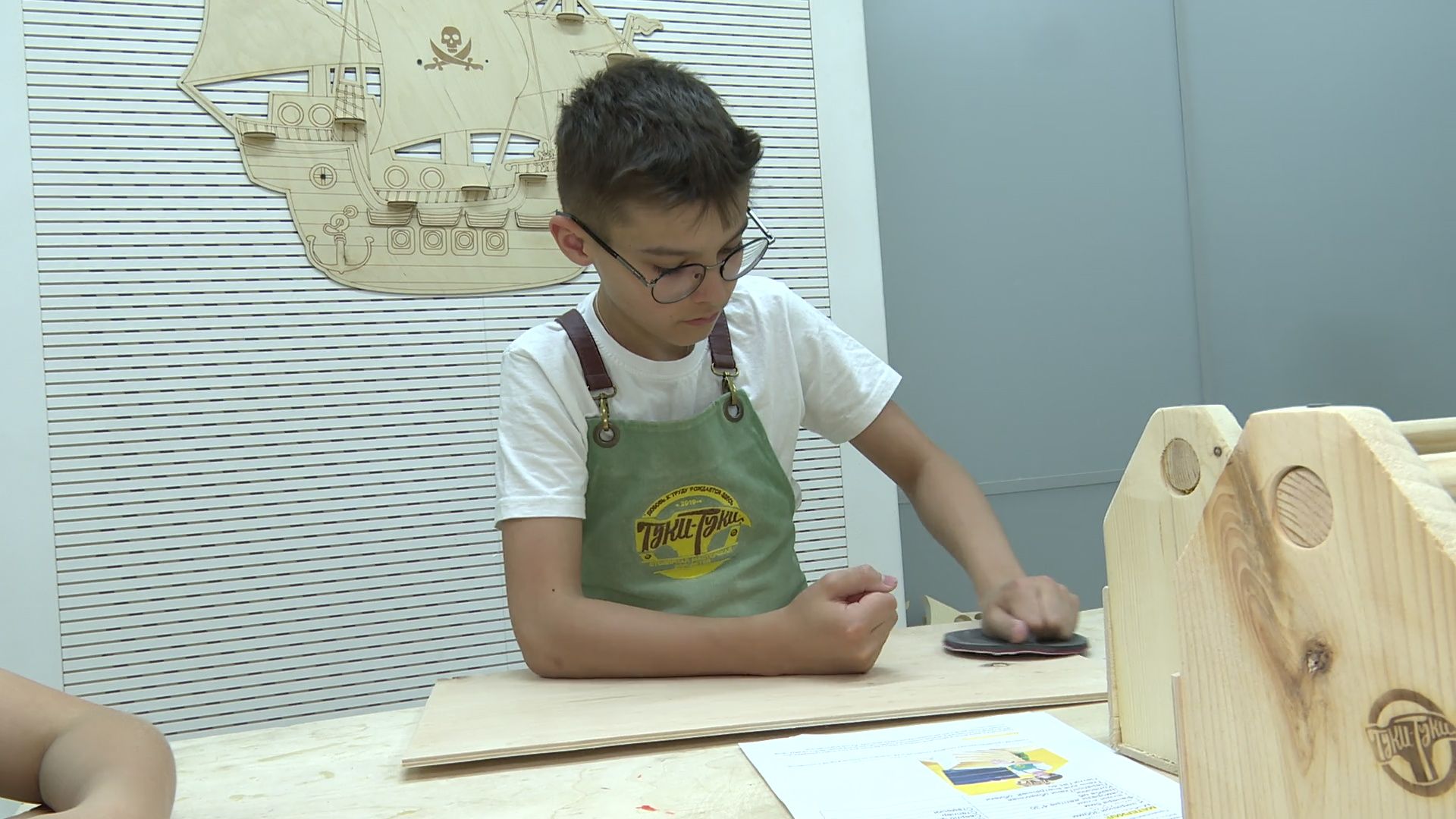 Реутов, дети, образование, труд, столяры, плотники, инструменты,