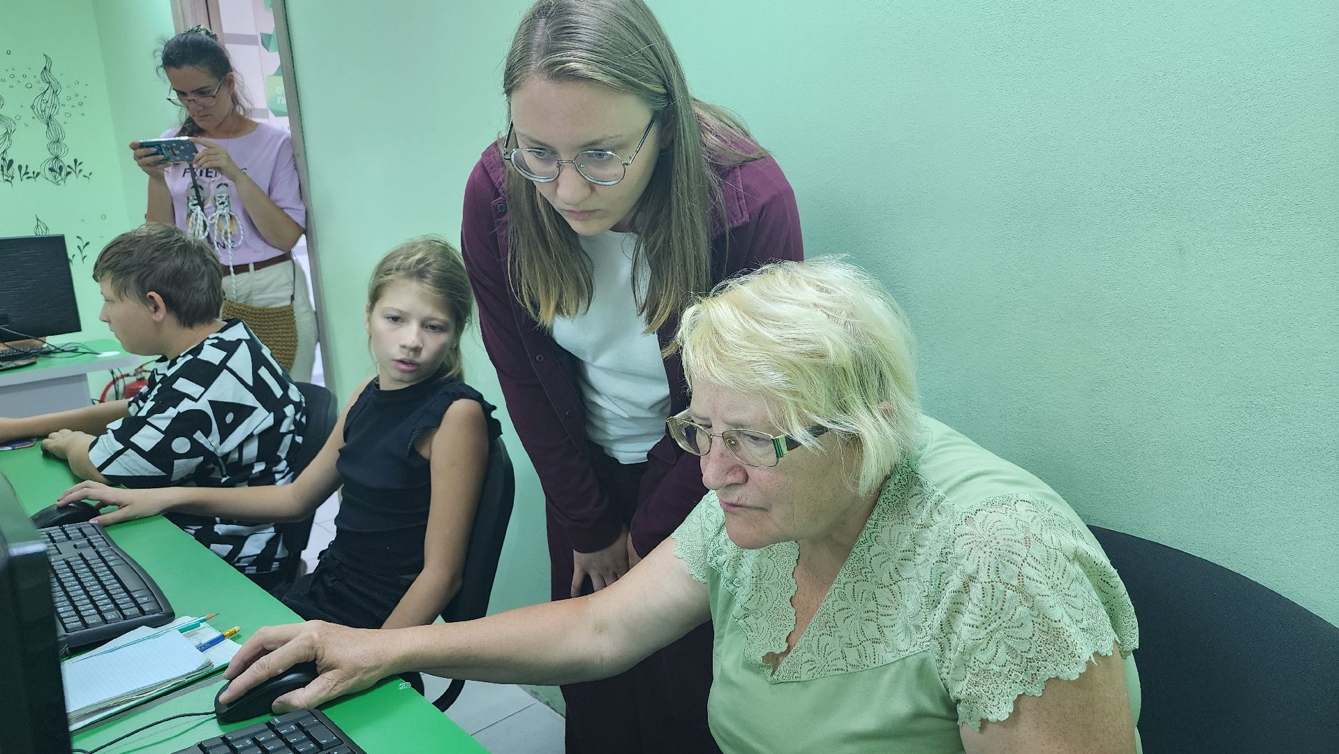 активное долголетие, бабушки и внуки, компьютерное программирование, Шатура,