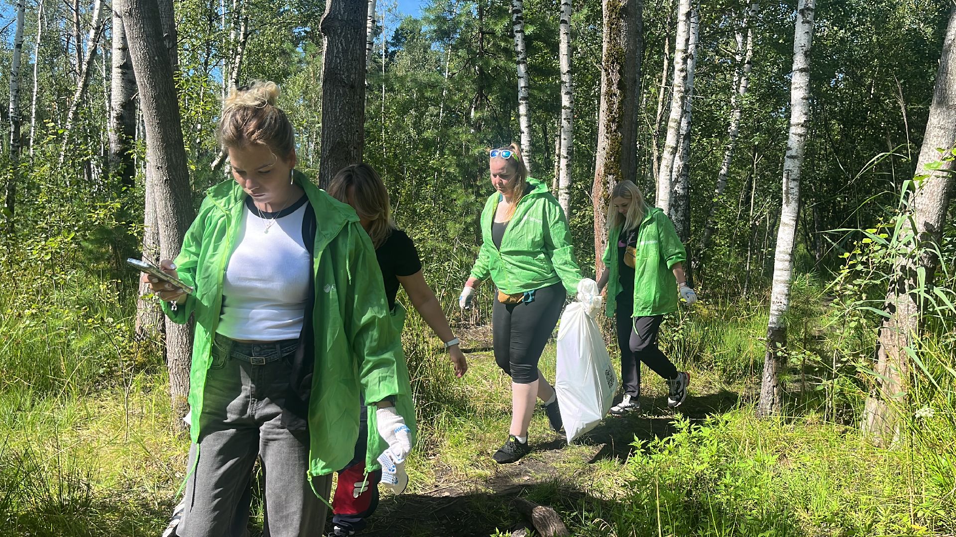 вода россии, акция, акция вода россии, экологическая акция, уборка, уборка озера, мусор, уборка мусора,