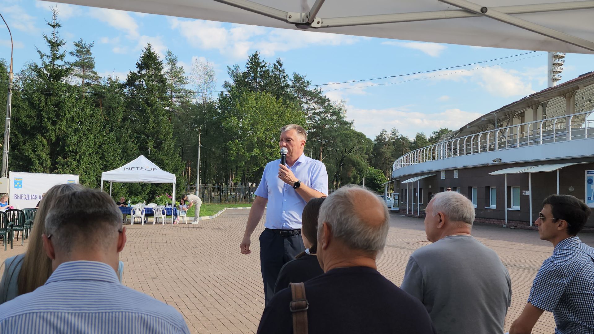 выездная администрация, борис аубакиров, реконструкция парка, здравоохранение, гимназия 1, зачисление, лилия бусыгина,Ольга тинис, Сергей Комаров,