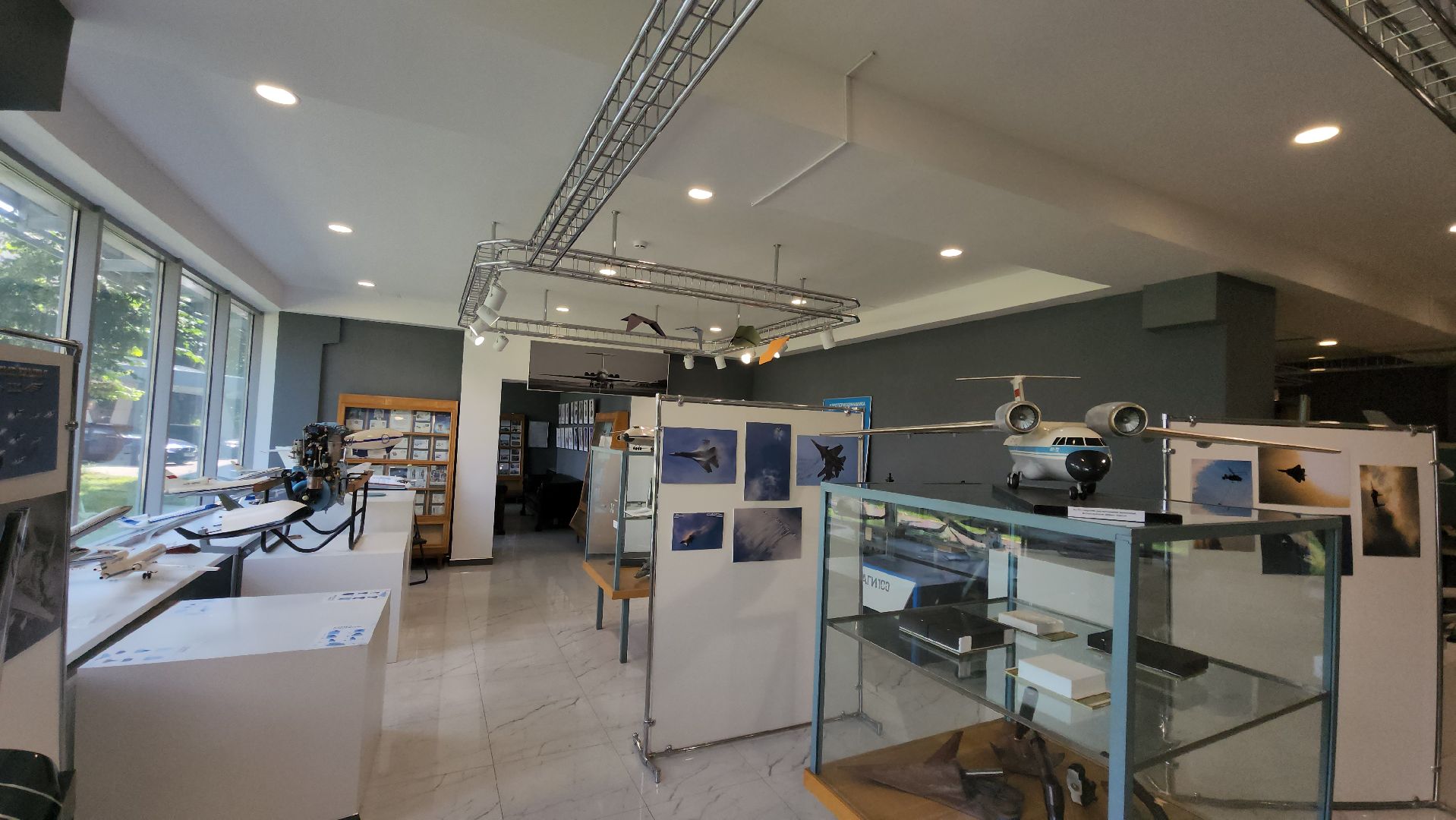 выставка, улицы героев, Елена магаляс, демонстрационный центр цаги, демоцентр цаги, экспозиция,