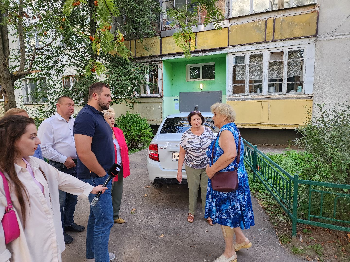 Чехов, микрорайон Венюково, улица Гагарина, содержание территорий, проверка, контроль, глава округа Михаил Собакин,