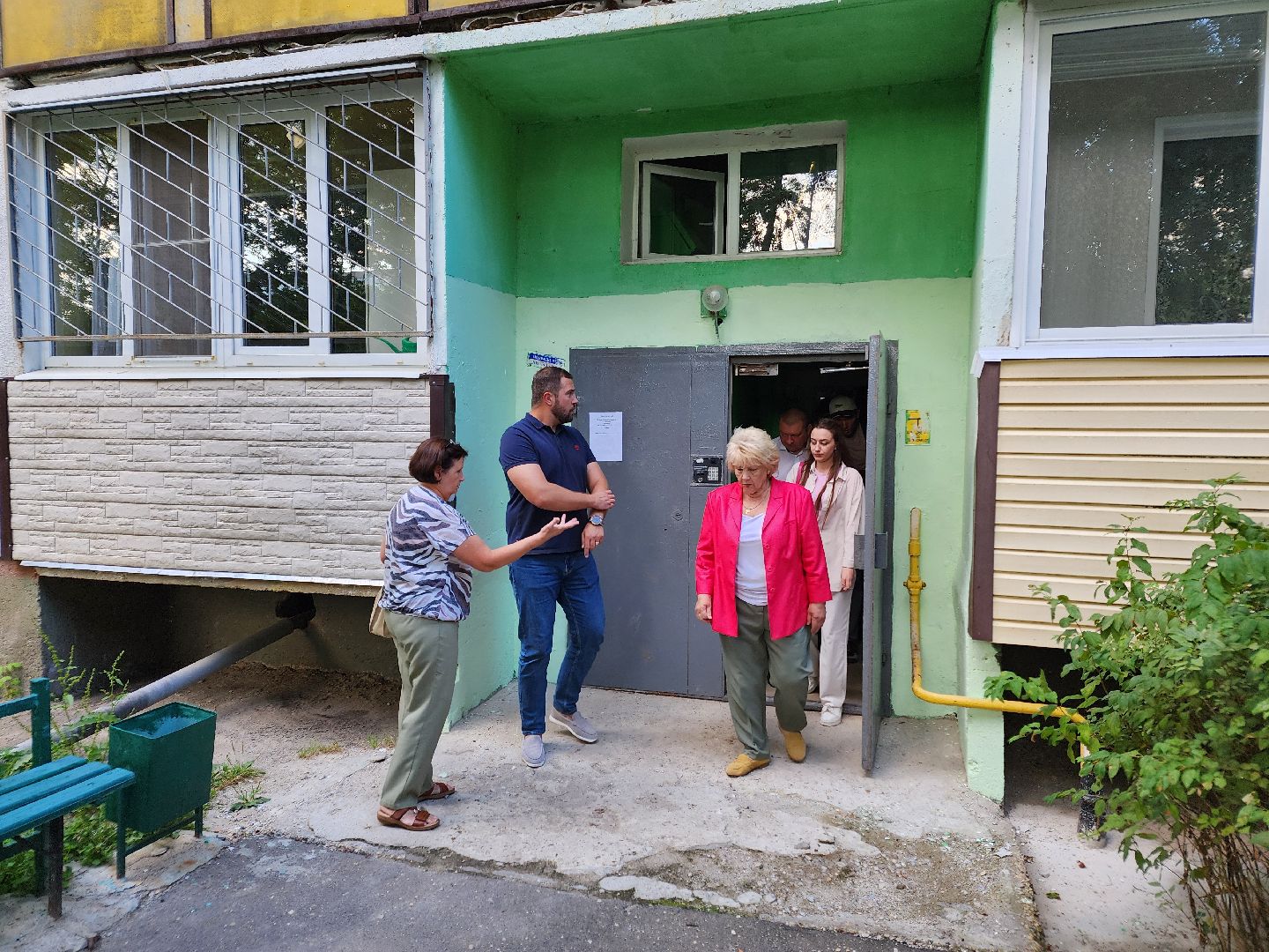 Чехов, микрорайон Венюково, улица Гагарина, содержание территорий, проверка, контроль, глава округа Михаил Собакин,