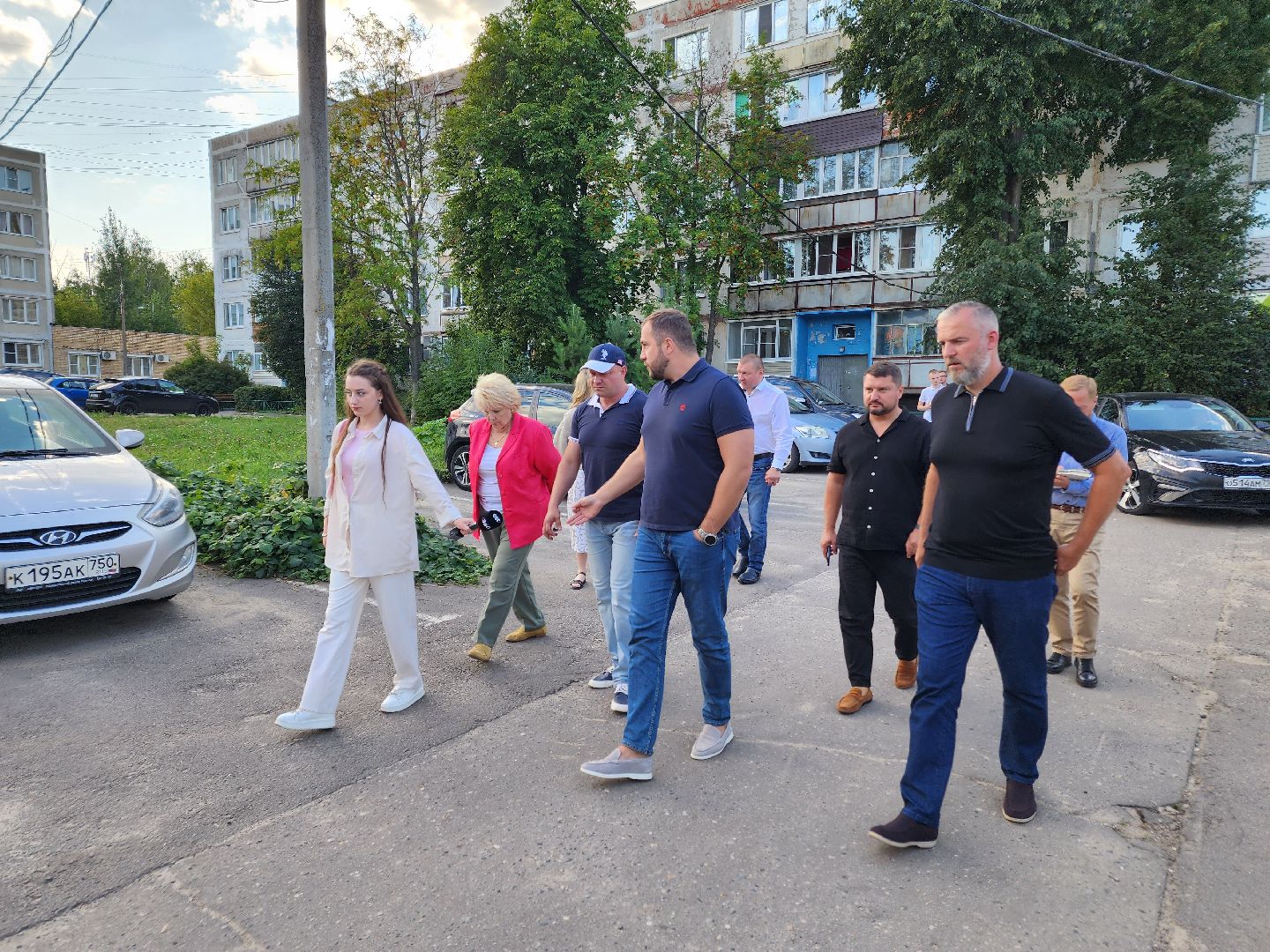 Чехов, микрорайон Венюково, улица Гагарина, содержание территорий, проверка, контроль, глава округа Михаил Собакин,