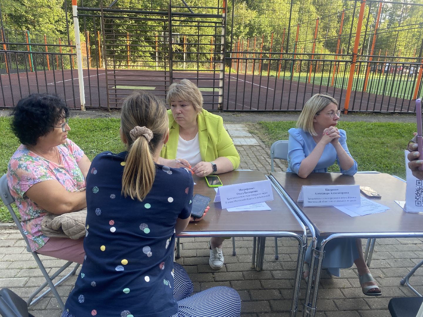 выездная администрация власиха, встреча с жителями власиха, власиха мкр школьный,удобный формат общения, обращения жителей власихи,