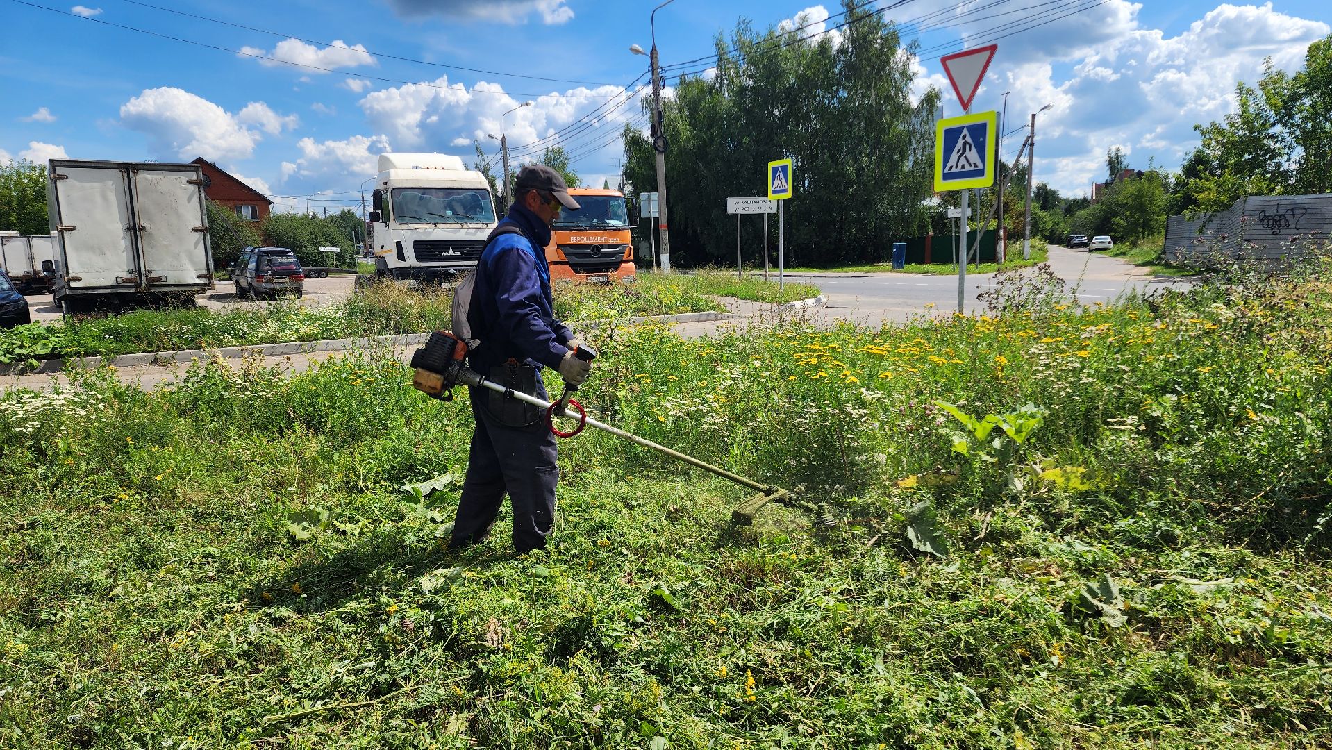 благоустройсво, Домодедово, Подмосковье, Благоустройство, покос травы, Уборка мусора, управляющая компания, коммунальная служба,