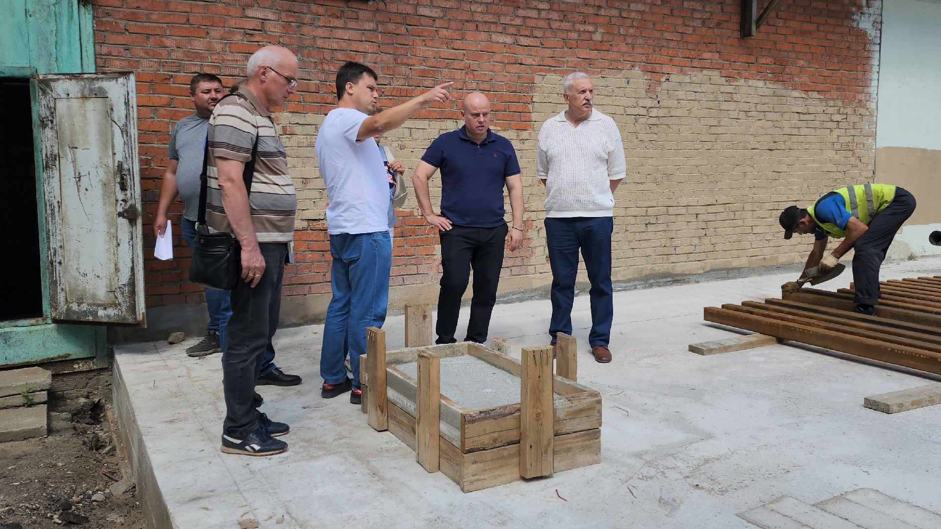 реконструкция котельной, замена оборудования в тепловом пункте,