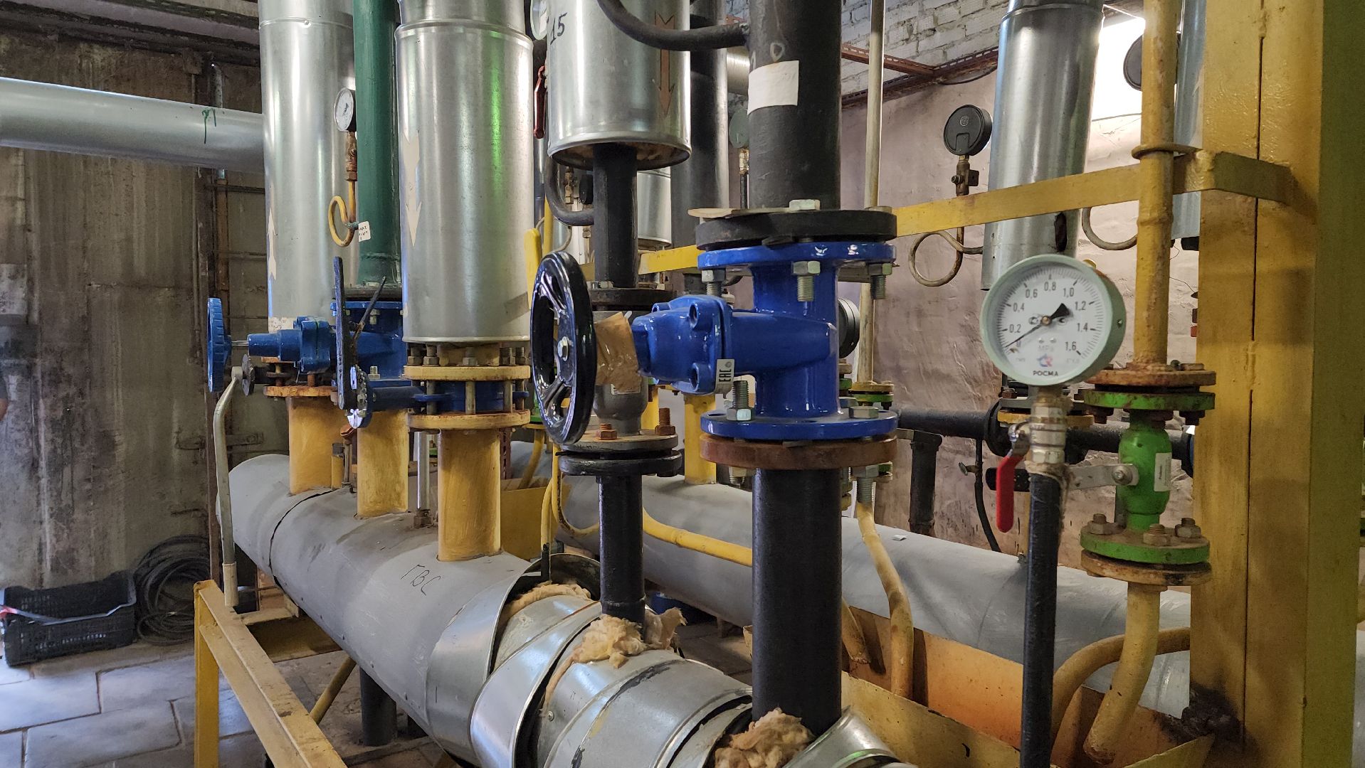 реконструкция котельной, замена оборудования в тепловом пункте,