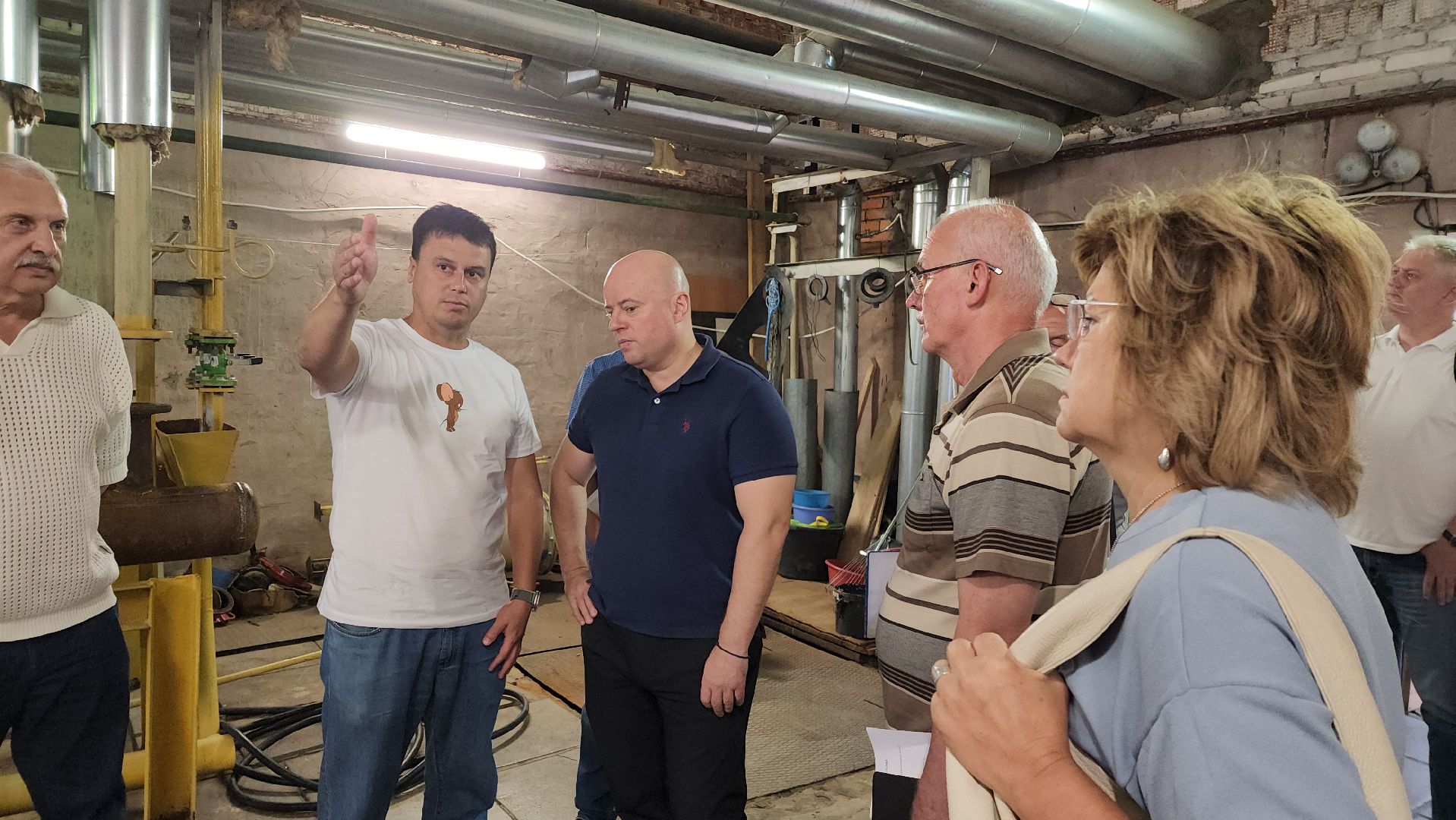 реконструкция котельной, замена оборудования в тепловом пункте,