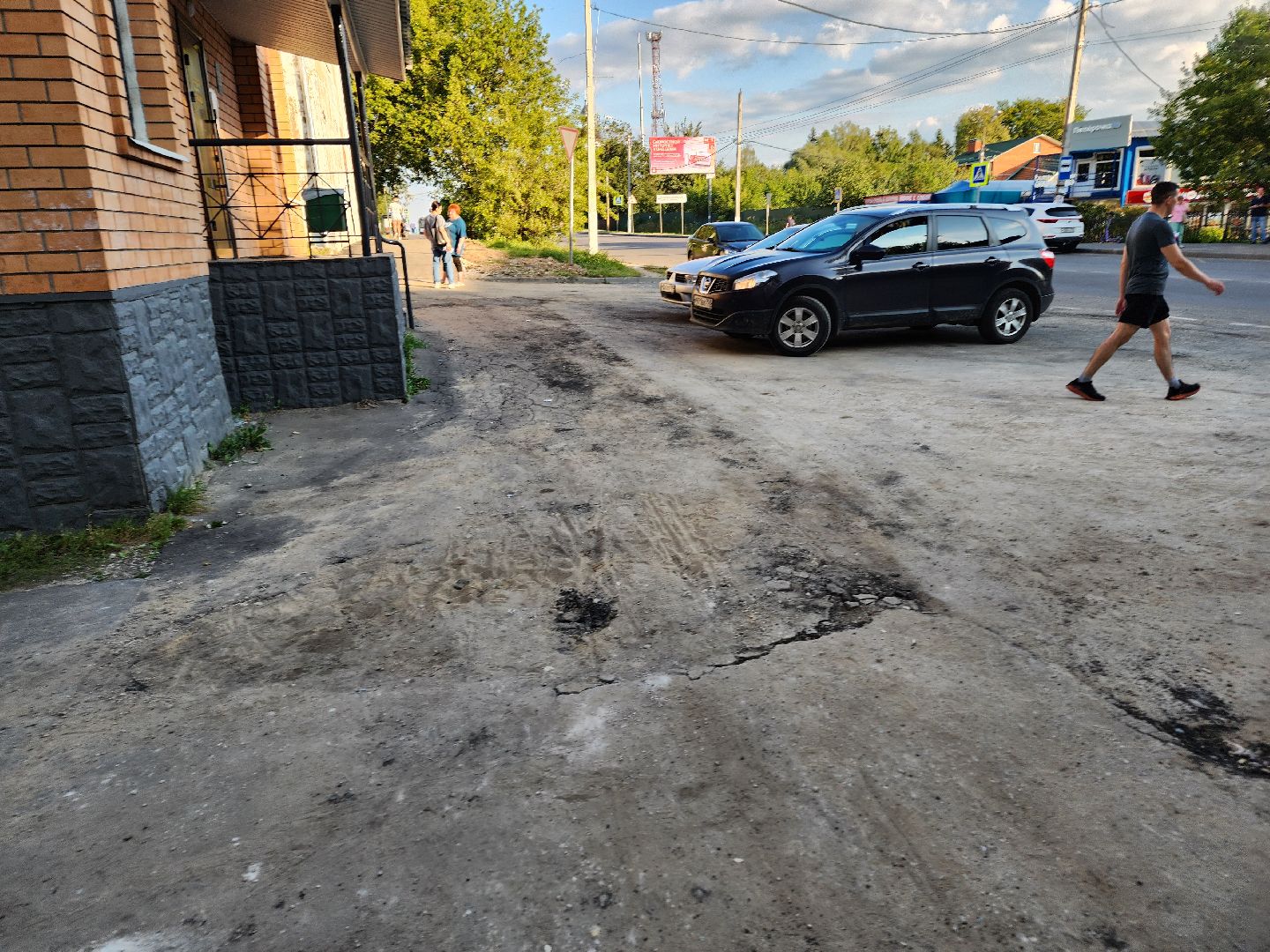 Чехов, микрорайон Венюково, выездная администрация, встреча с жителями, обращения граждан, ремонт тротуара, асфальтирование подходов, социальные объекты, Мосавтодор,