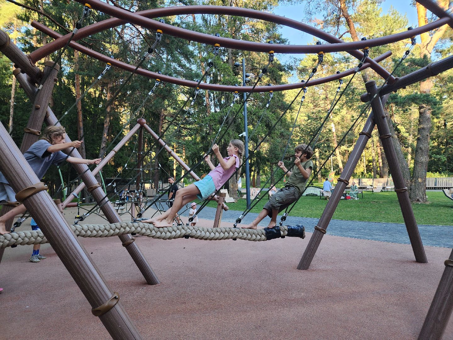 место отдыха, лесопарк, семейный отдых,