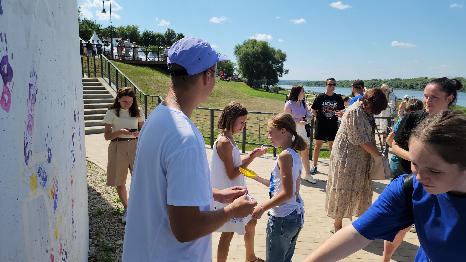 кашира, набережная оки, день города, граффити, акриловая краска, лак,