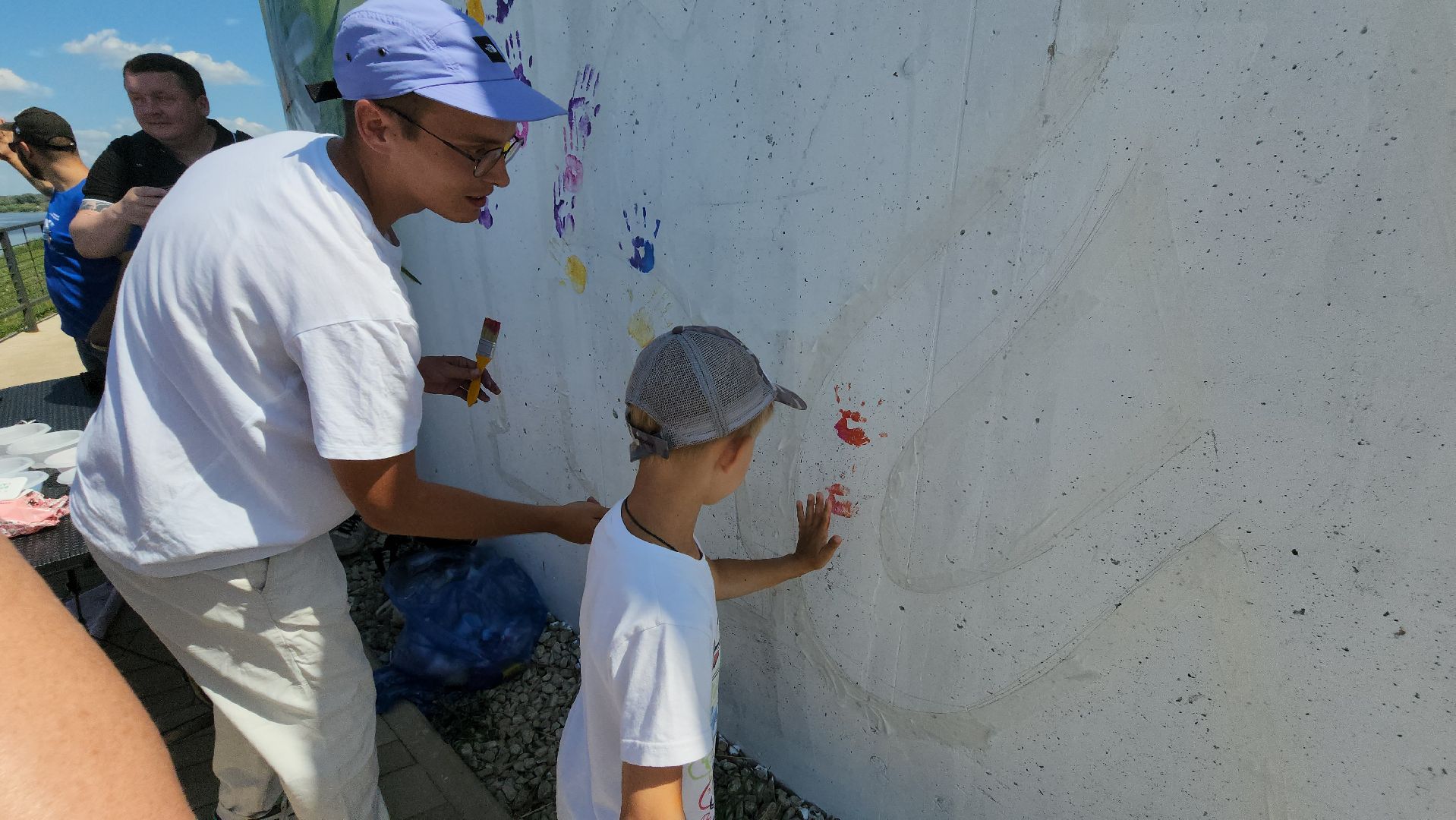 кашира, набережная оки, день города, граффити, акриловая краска, лак,