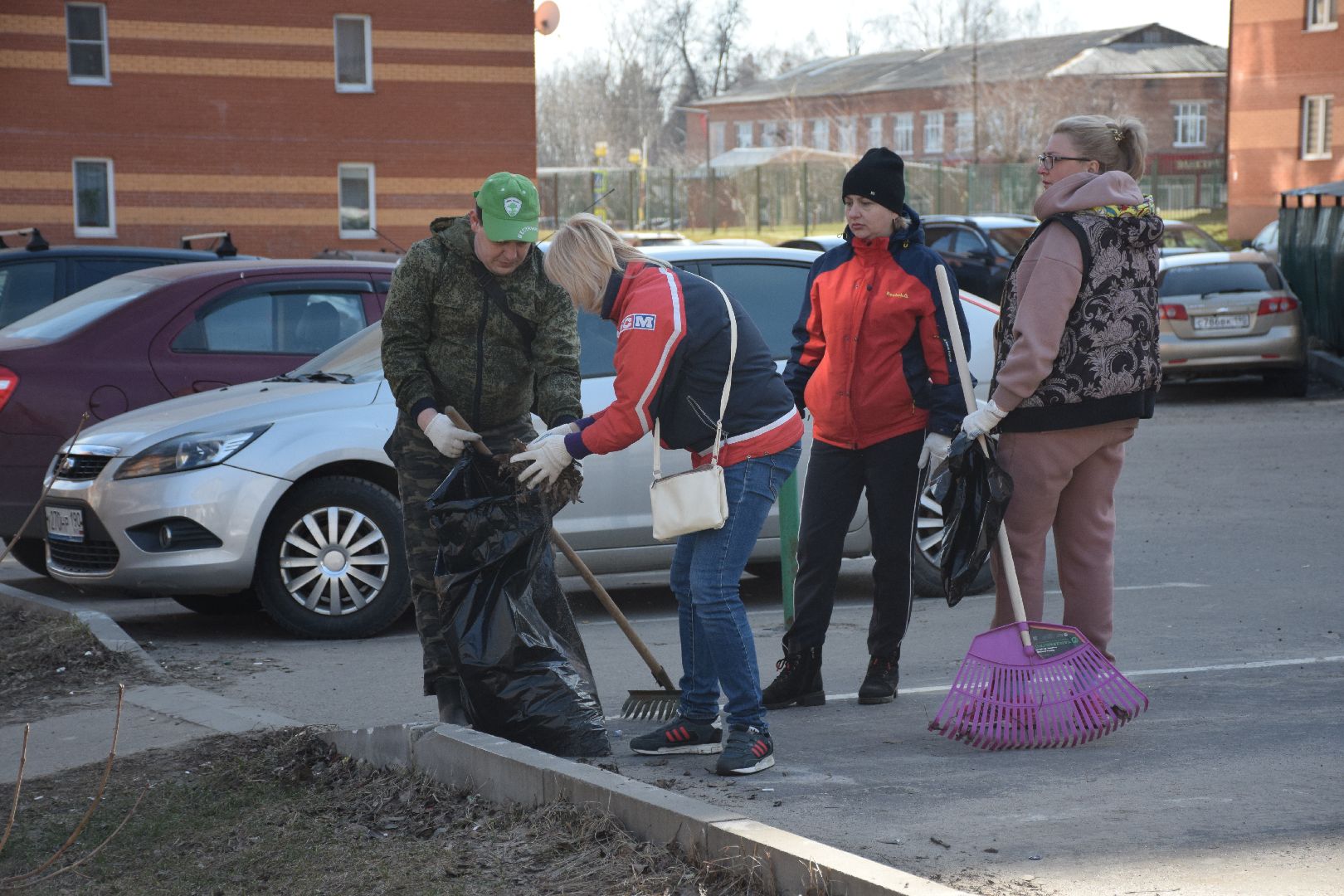 Павловский Посад, городской округ Павловский Посад, благоустройство, апрель, субботник