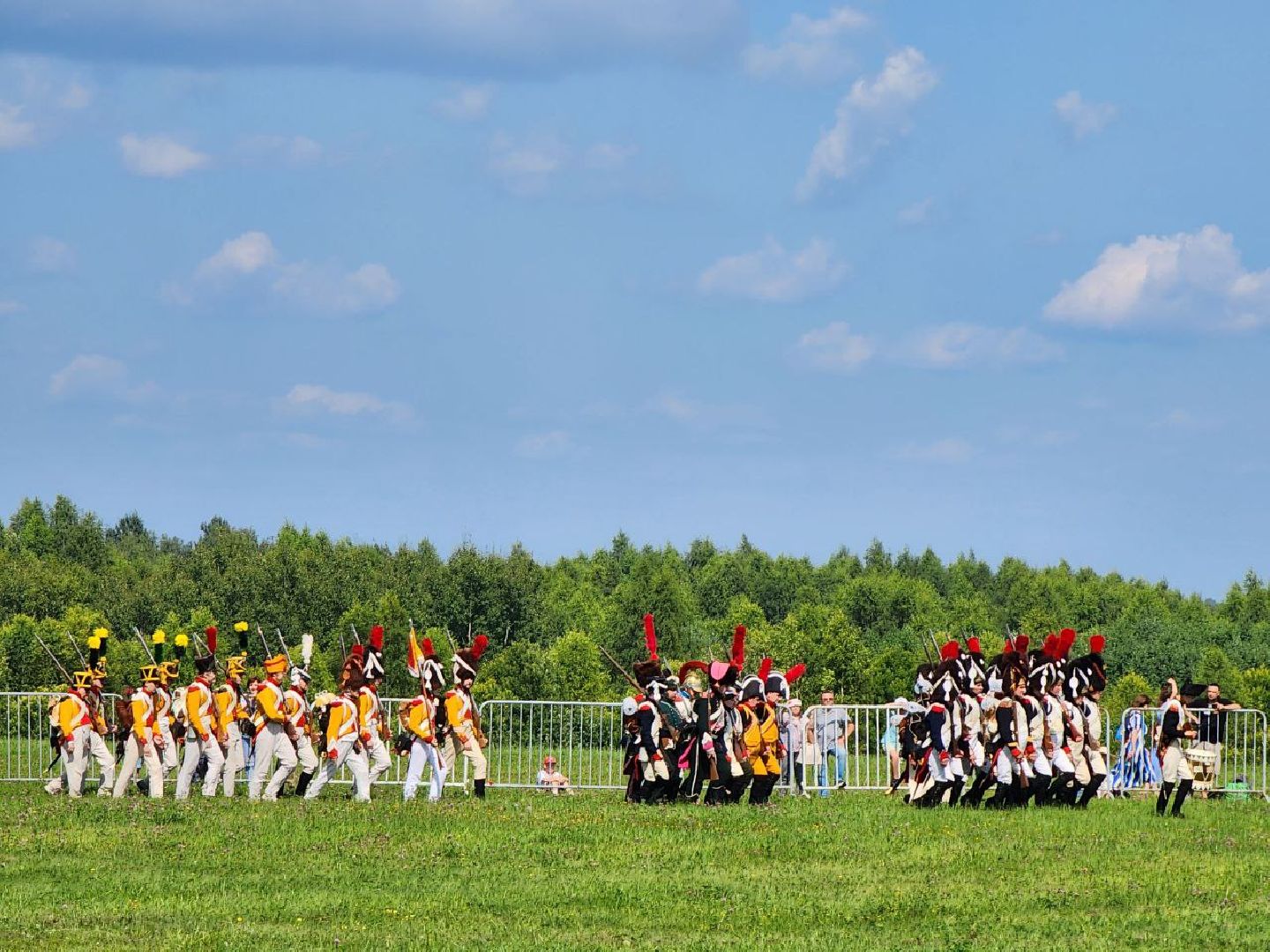 военно-историческая реконструкция, можайск, можайский городской округ, подмосковье, реконструкторы, артиллерийский бой, история, Денис Давыдов, генерал Денис Давыдов, фестиваль, память, Военно-исторический фестиваль,