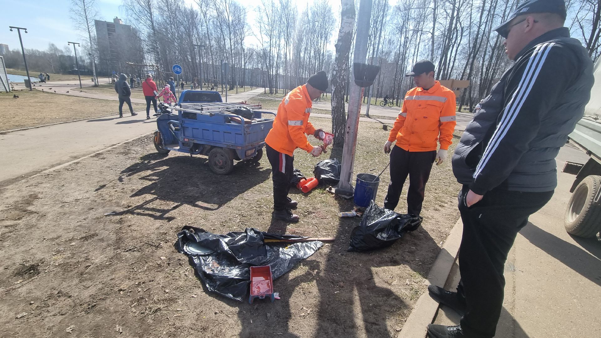 ПЯодмосковье, Иванттеевка, субботник, парки