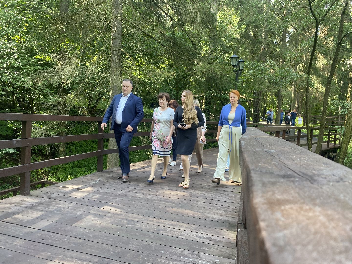 река Загза Власиха, верхнее озеро во власихе, благоустройство набережной, очистка озера во Власихе, обращения жителей,