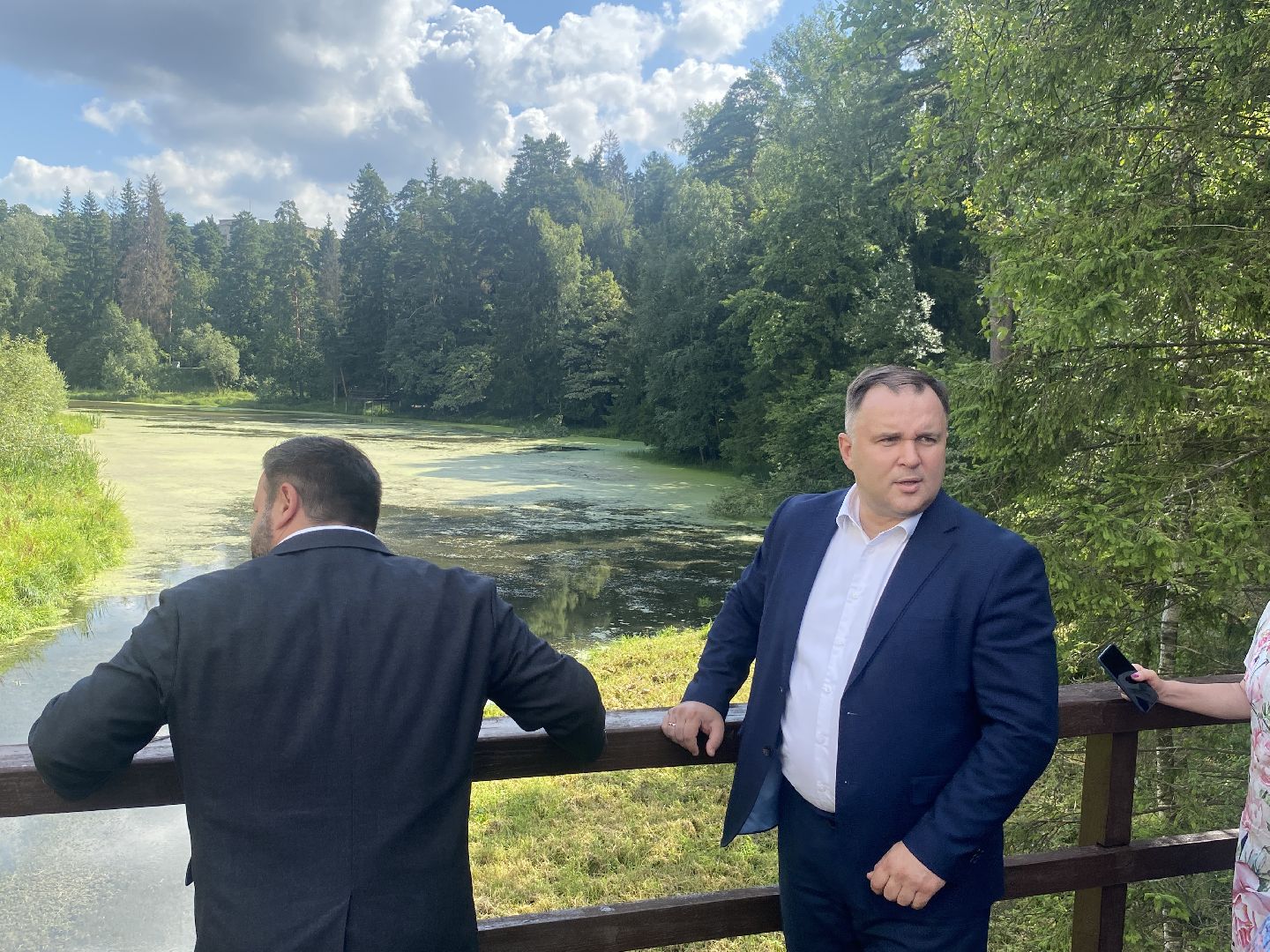 река Загза Власиха, верхнее озеро во власихе, благоустройство набережной, очистка озера во Власихе, обращения жителей,