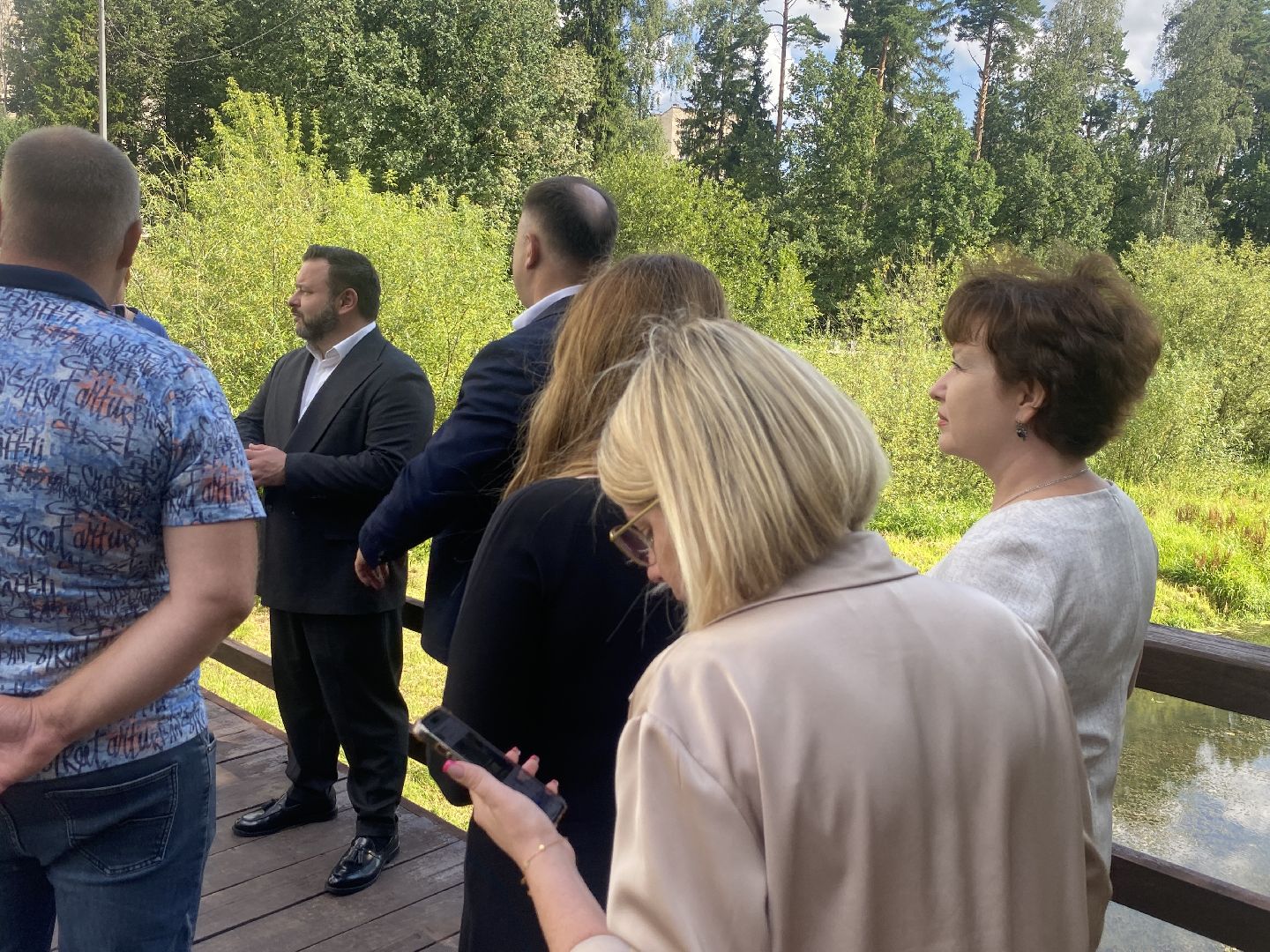 река Загза Власиха, верхнее озеро во власихе, благоустройство набережной, очистка озера во Власихе, обращения жителей,