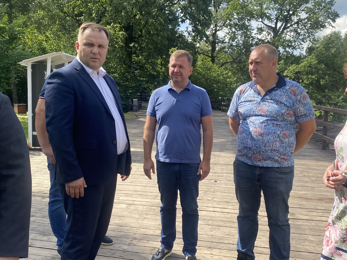 река Загза Власиха, верхнее озеро во власихе, благоустройство набережной, очистка озера во Власихе, обращения жителей,