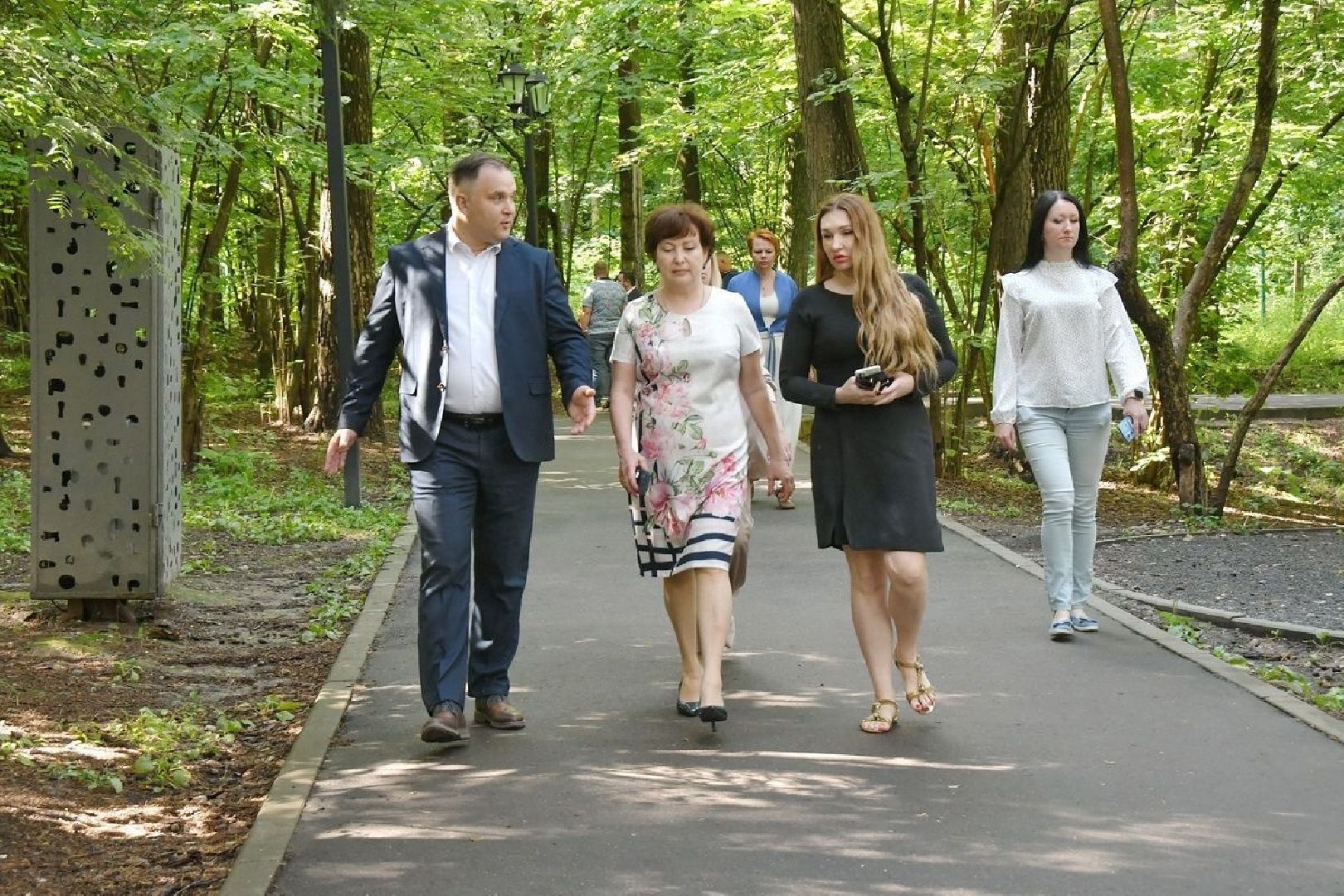 река Загза Власиха, верхнее озеро во власихе, благоустройство набережной, очистка озера во Власихе, обращения жителей,