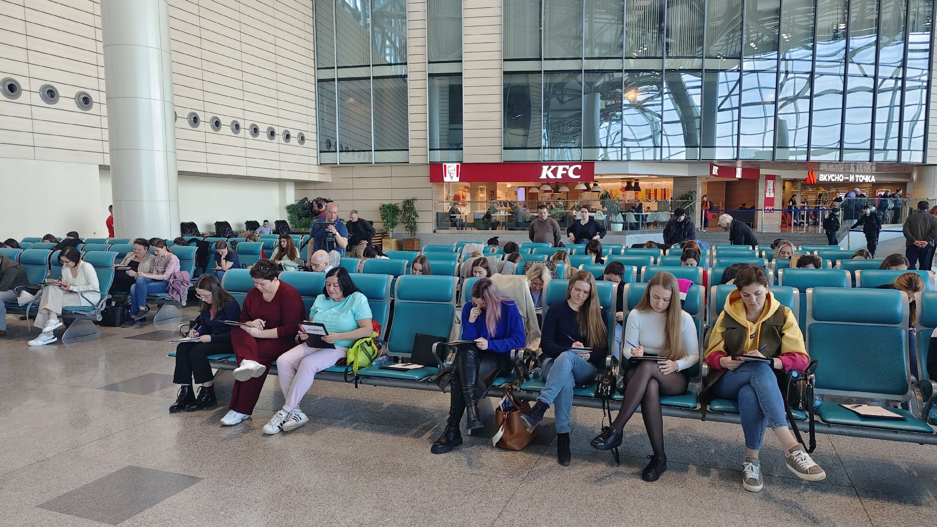 аэропорт Домодедово, тотальный диктант, Олег Кононенко