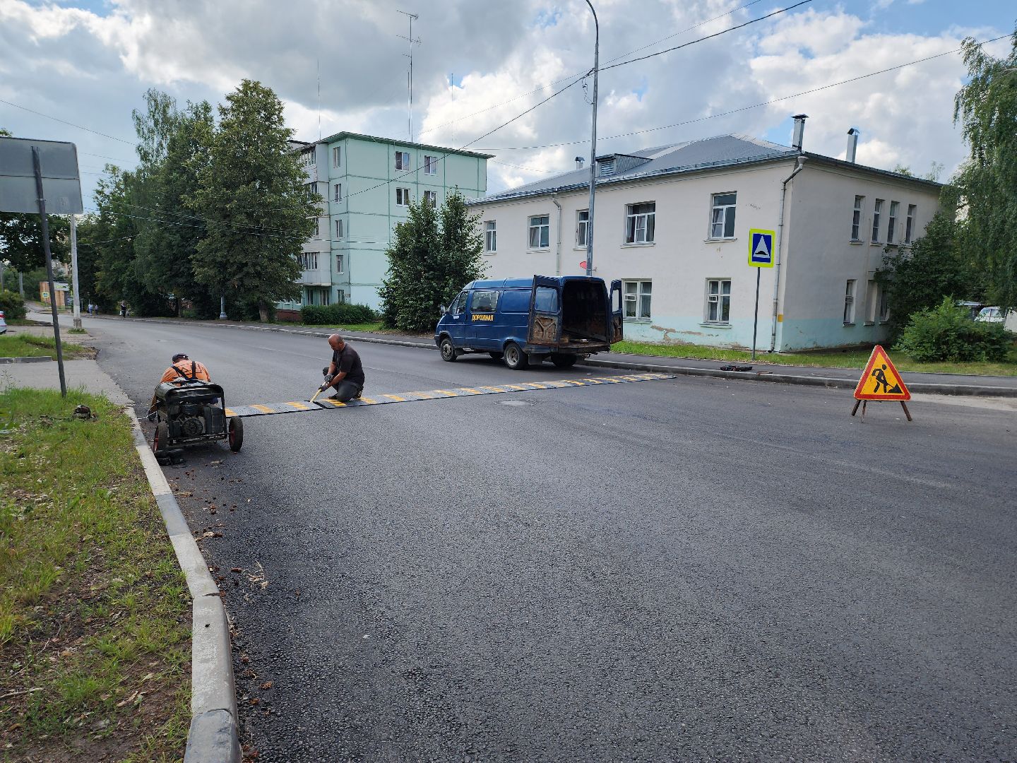 лежачий полицейский, руза, ремонт автомобильных дорог, ремонт дорог, ремонт дорог в рузе, рузский городской округ, московская область,