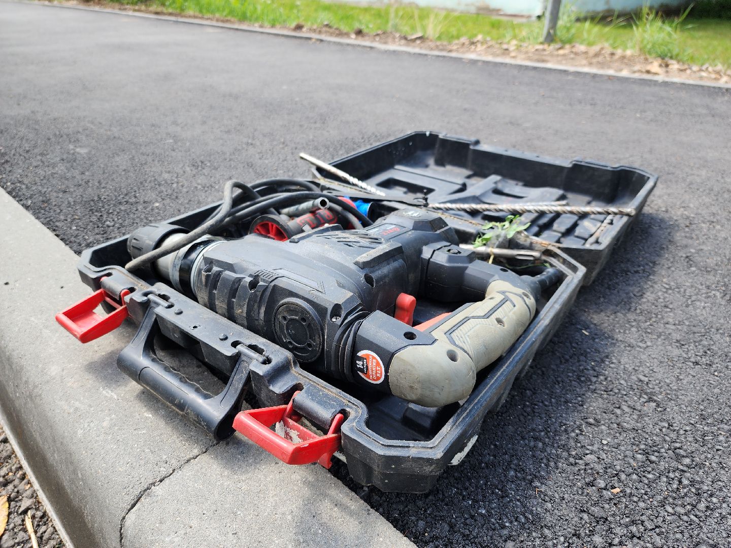 лежачий полицейский, руза, ремонт автомобильных дорог, ремонт дорог, ремонт дорог в рузе, рузский городской округ, московская область,