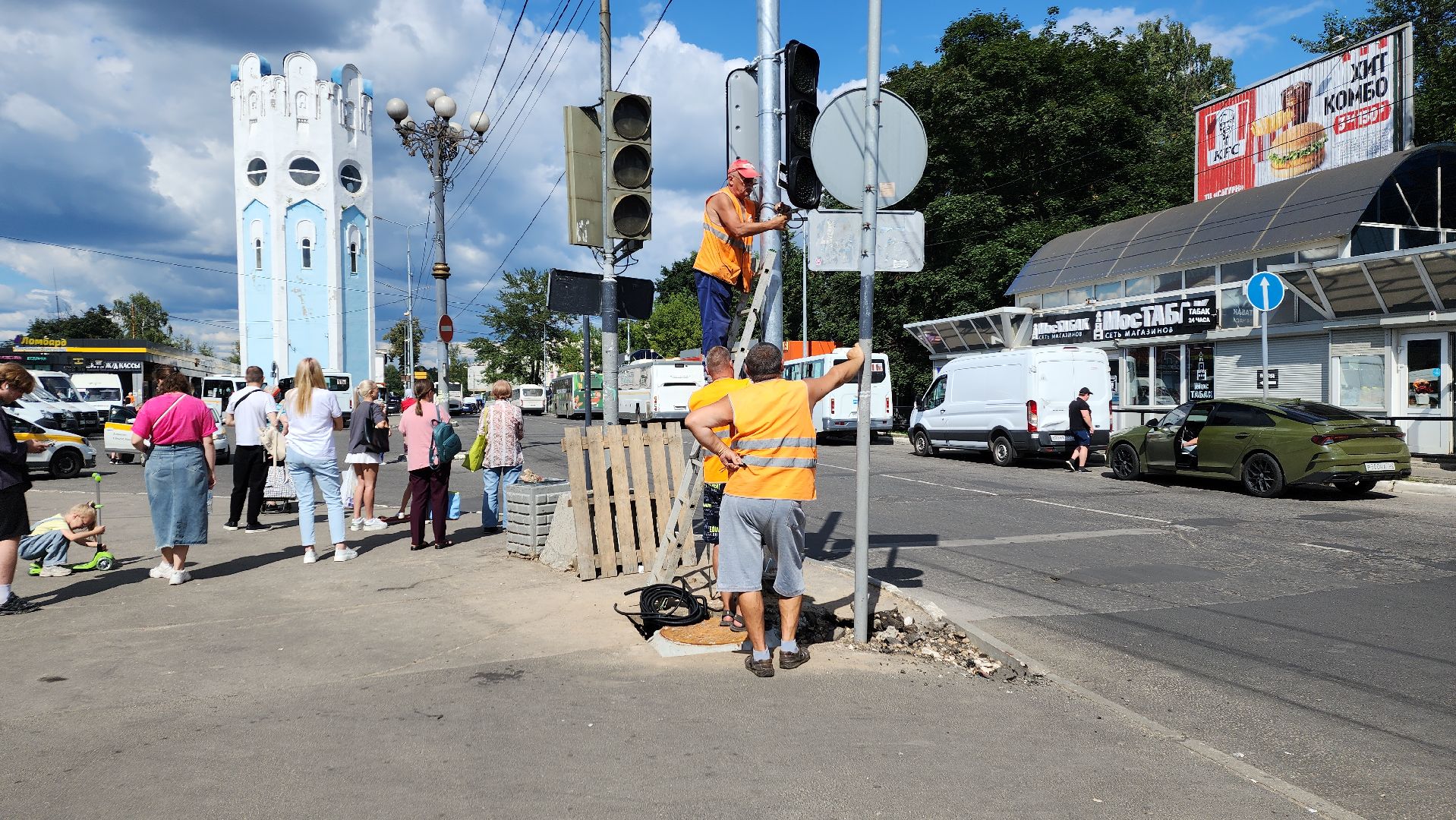 пушкино, светофор, площадь, дорожная инфраструктура,