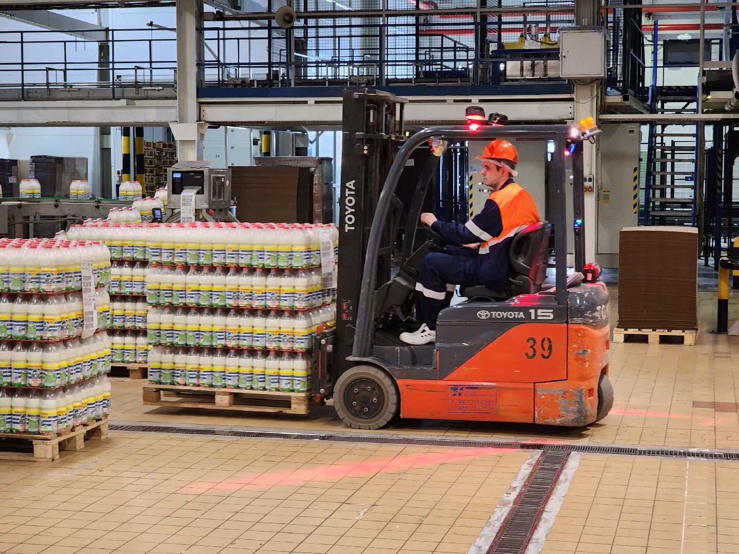 Чехов, поселок Любучаны, компания Health and Nutrition, завод, молочная продукция, качество, безопасность, контроль, проверка, тестирование, мониторинг,