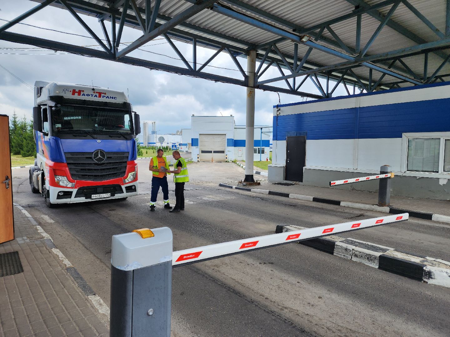 Чехов, поселок Любучаны, компания Health and Nutrition, завод, молочная продукция, качество, безопасность, контроль, проверка, тестирование, мониторинг,