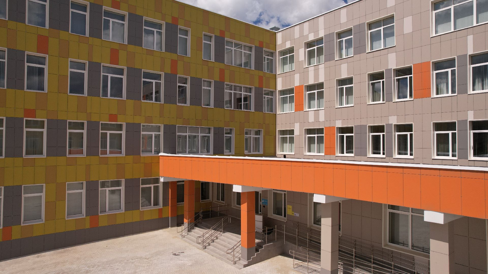 видео с коптера, школа, дмитров,