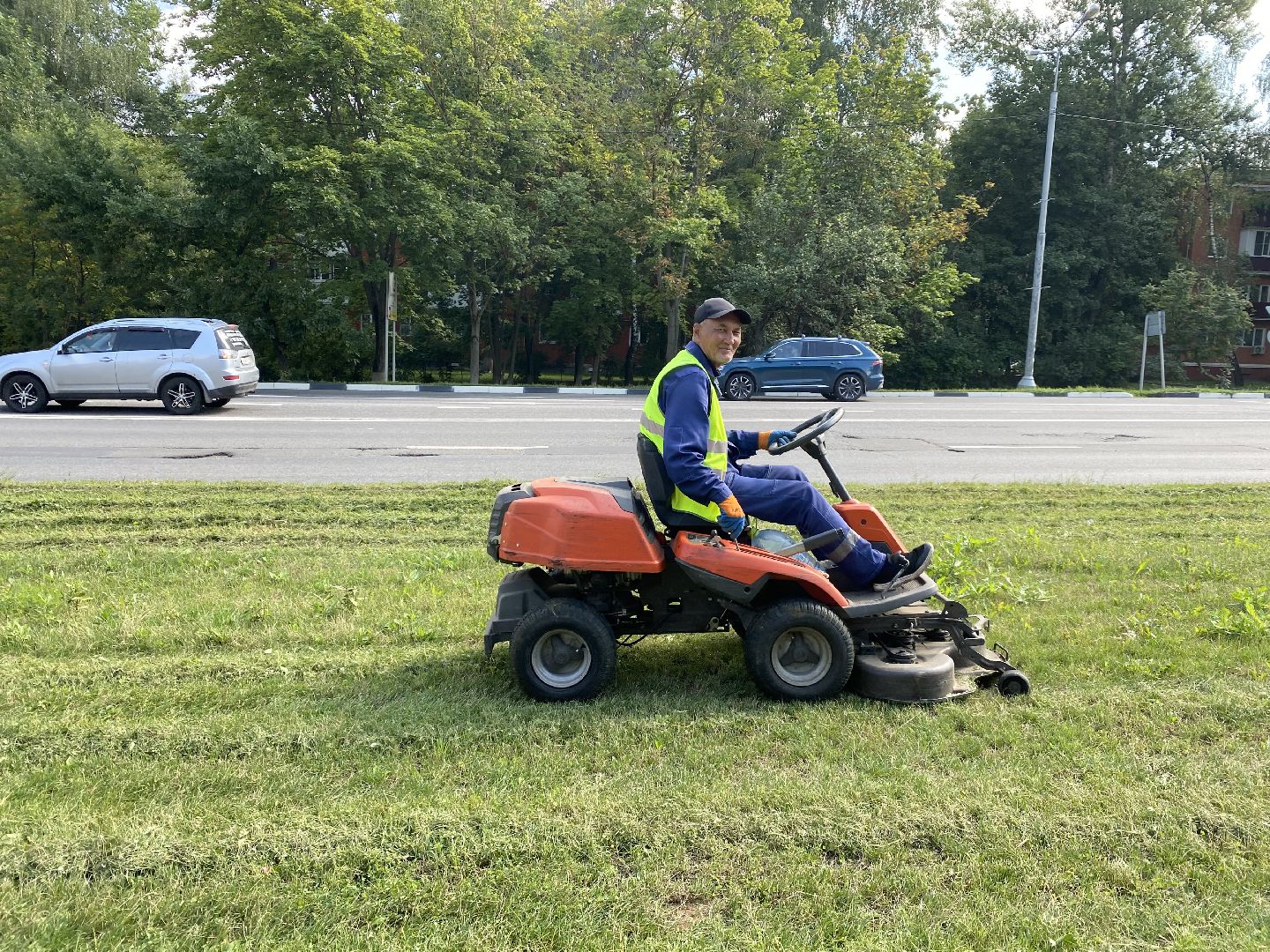 Благоустройство, Домодедово, Подмосковье, покос травы, Озеленение,