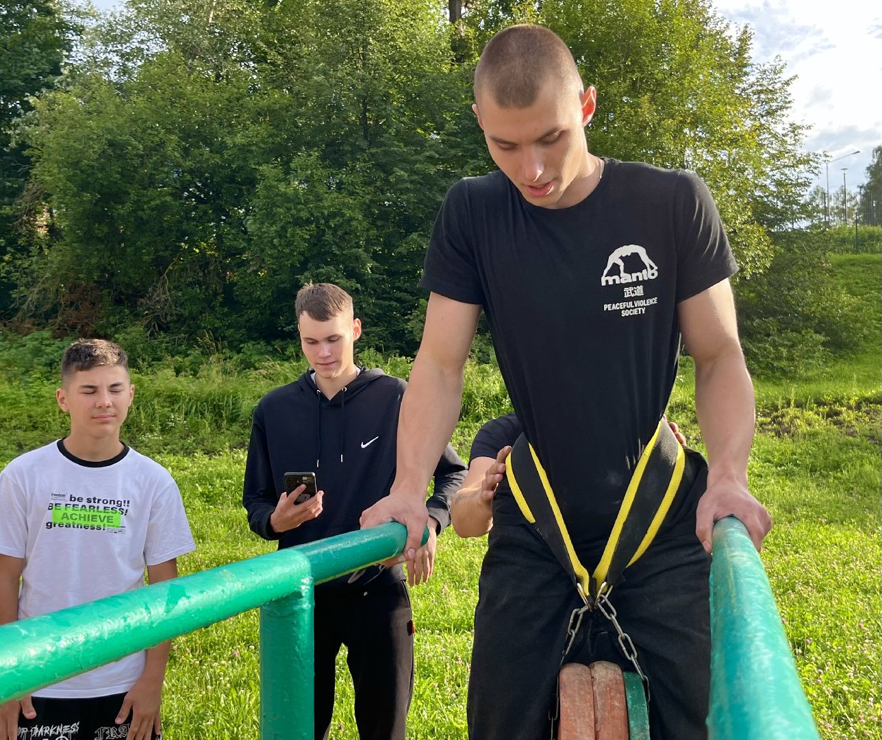 наро-фоминск, молодежный центр наро-фоминск, стритлифтинг, троеборье, воркаут, трудовые резервы,