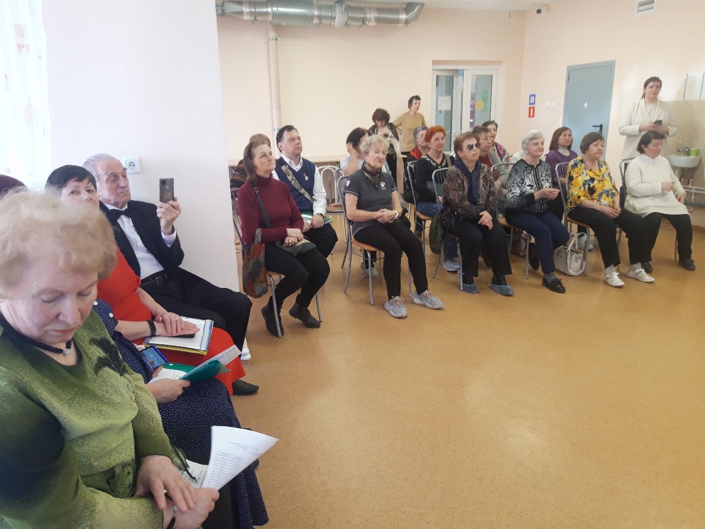 пенсионеры, праздники, концерт,