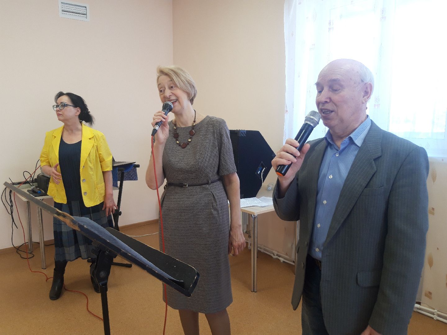 пенсионеры, праздники, концерт,