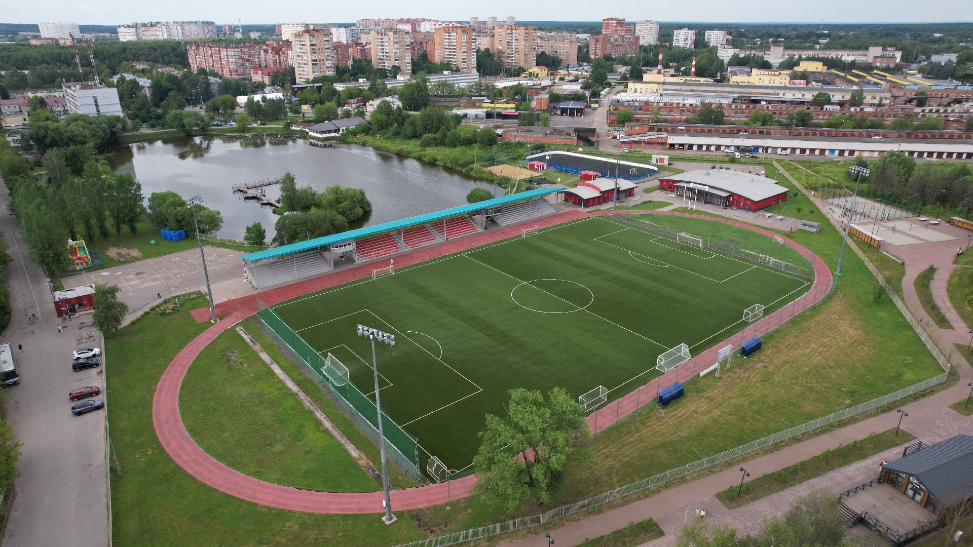 видео с коптера, лобня, стадион, благоустройство, спорт,