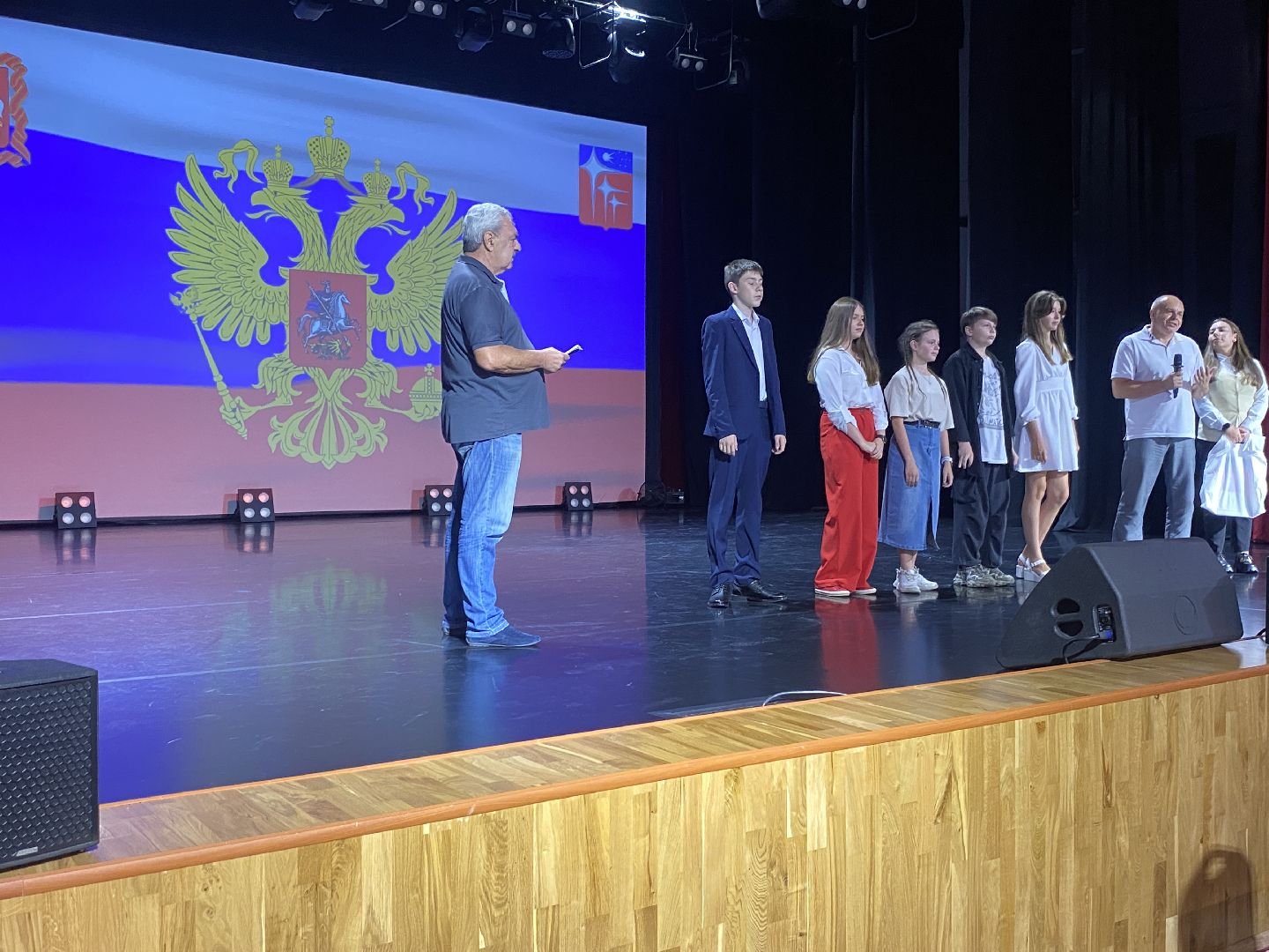 выездная администрация краснознаменск, обращения жителей, встреча администрации с жителями, вопросы от жителей краснознаменска, благоустройство и жкх,