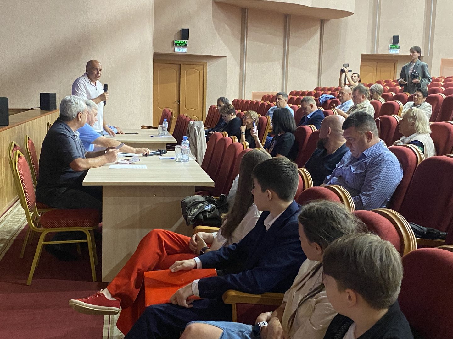 выездная администрация краснознаменск, обращения жителей, встреча администрации с жителями, вопросы от жителей краснознаменска, благоустройство и жкх,