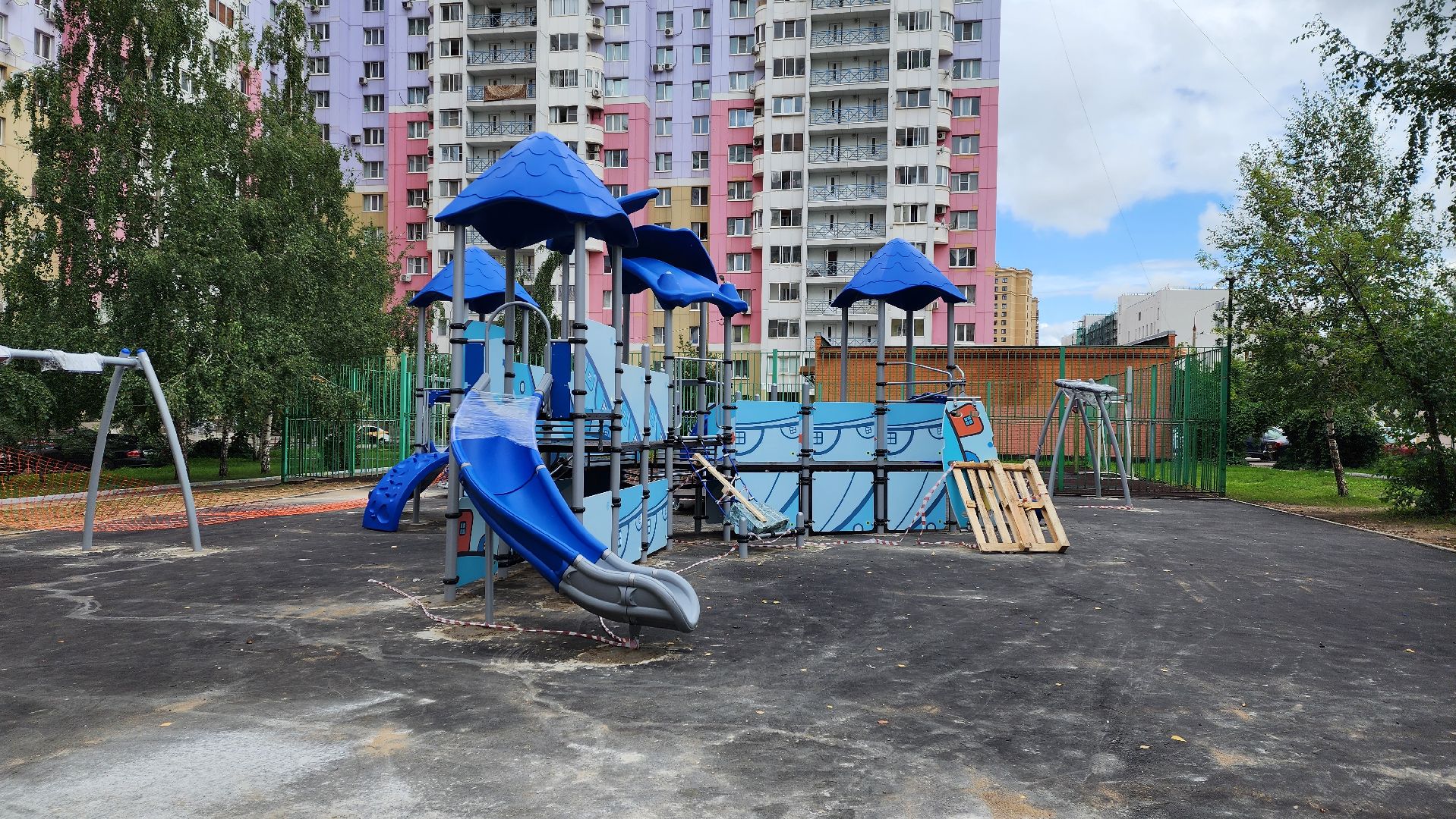 модернизация детской площадки, благоустройство двора, муниципалитет,