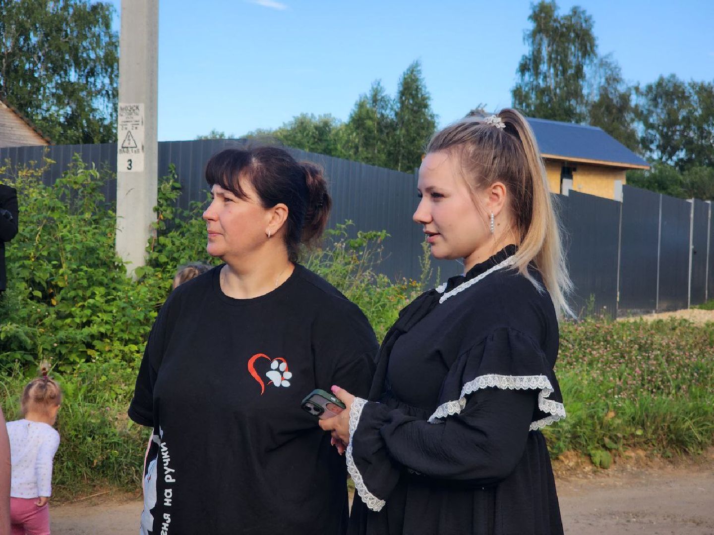 можайск, можайский городской округ, подмосковье, власть, встреча с жителями, дороги, детская площадка, просьбы жителей, ремонт дороги, жкх, благоустройство,