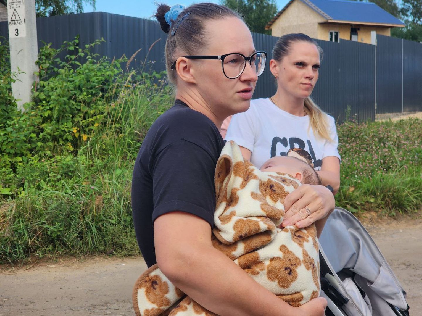 можайск, можайский городской округ, подмосковье, власть, встреча с жителями, дороги, детская площадка, просьбы жителей, ремонт дороги, жкх, благоустройство,