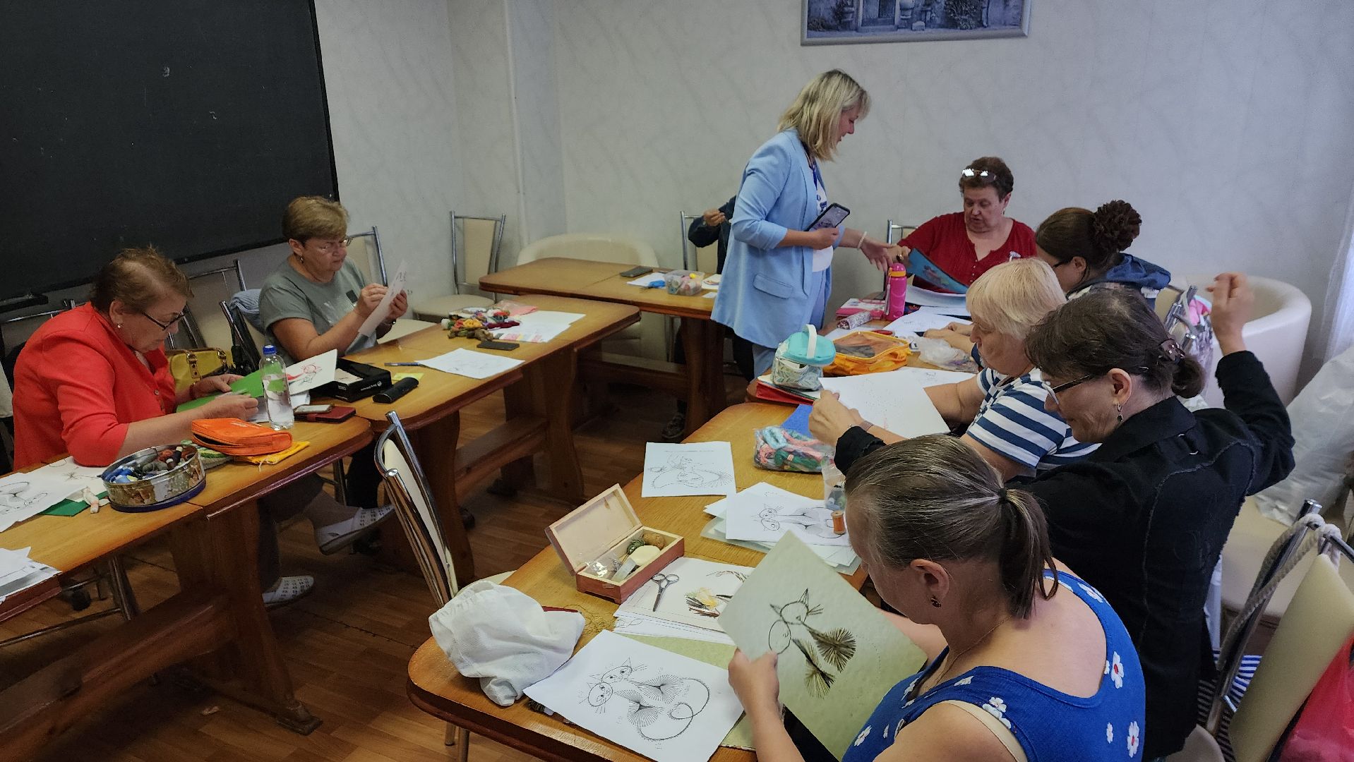 пушкино, активное долголетие, мастер-класс, вышивка, реабилитационный центр, социальная адаптация,