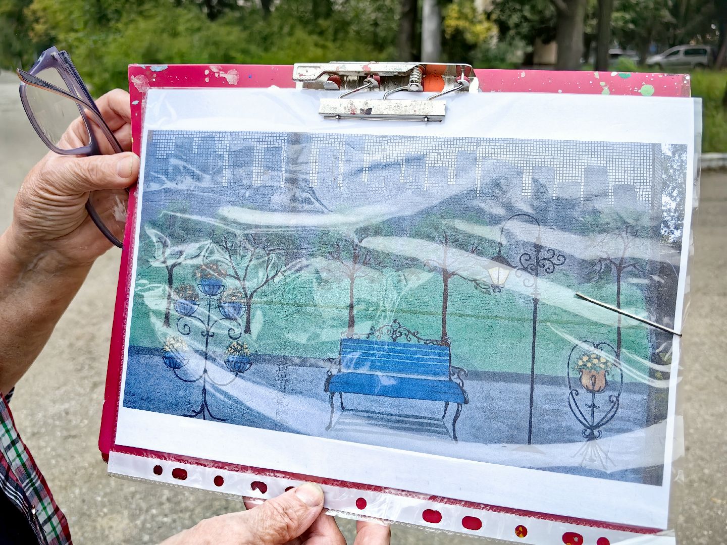 художница, Монино, забор, живопись, рисунки на заборе, щёлково,