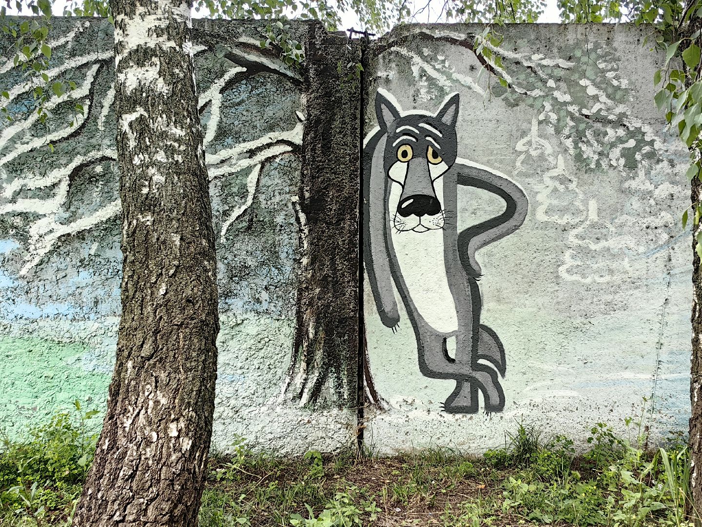 художница, Монино, забор, живопись, рисунки на заборе, щёлково,