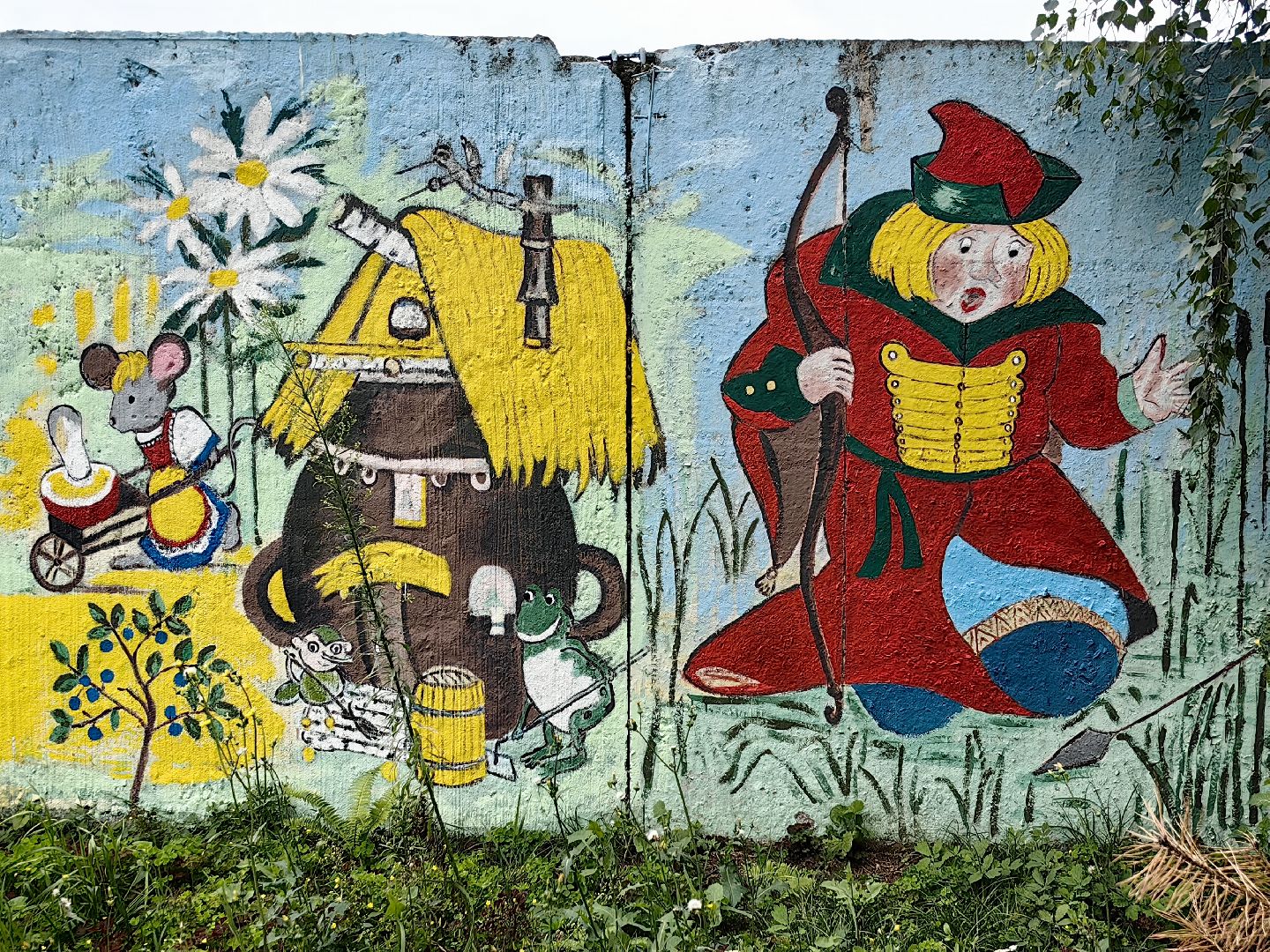 художница, Монино, забор, живопись, рисунки на заборе, щёлково,