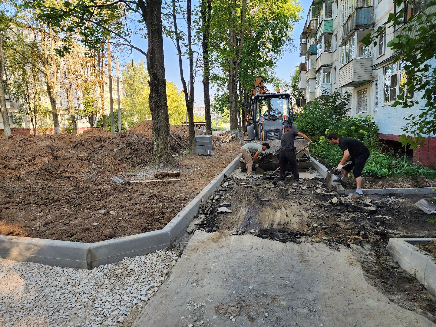 Чехов, микрорайон Венюково, улица Гагарина, комплексное благоустройство, двор, дворовая территория, формирование комфортной городской среды, проезды, тротуары, парковки,
