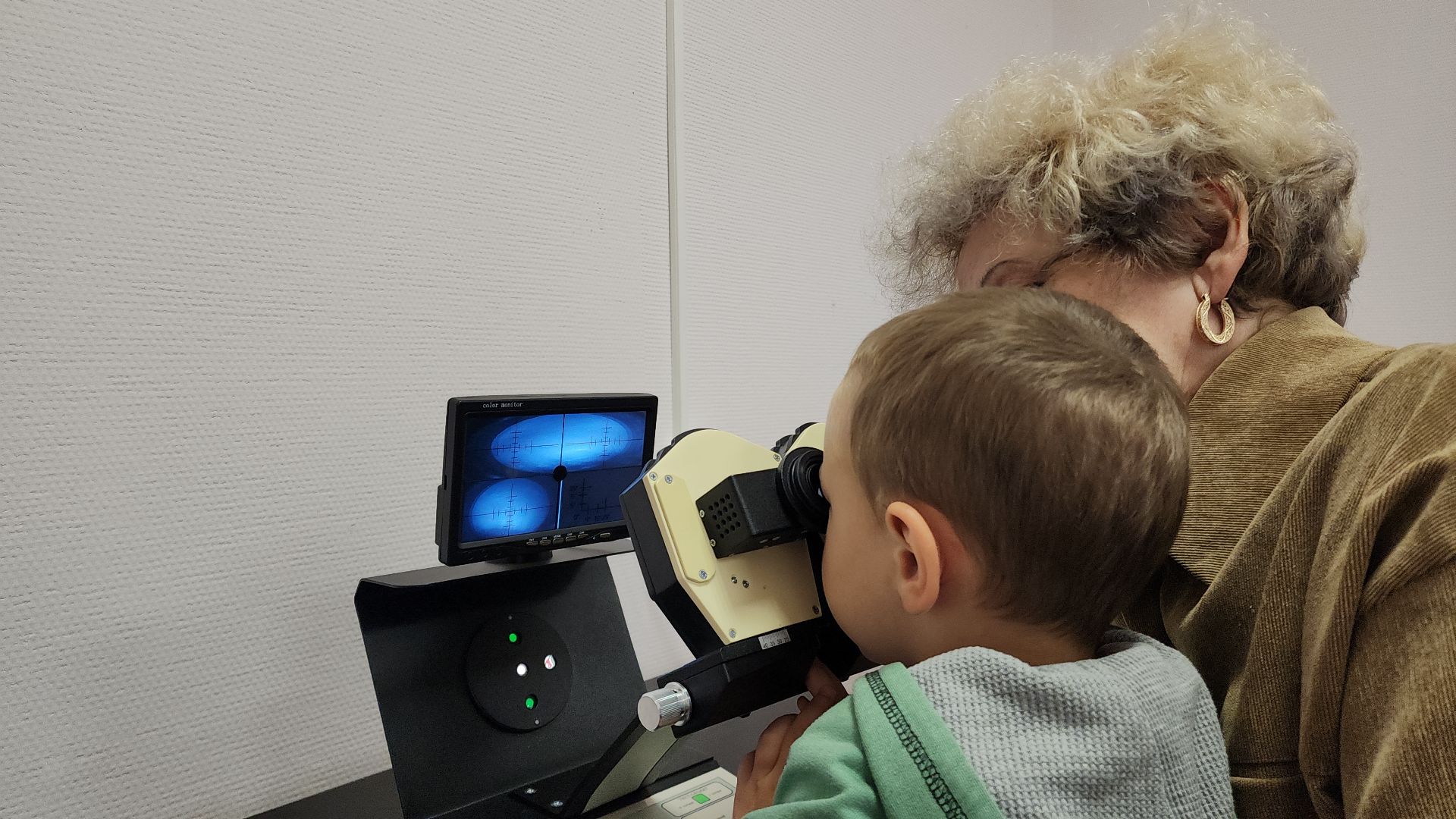 электросталь, мой город, дети, лечение детей, детская поликлиника, офтальмологическое обследование, минздрав мо, новое оборудование,