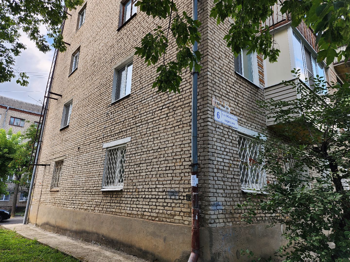 серпухов, ремонт подъездов, депутат мособлдумы, софинансирование,поселок большевик,