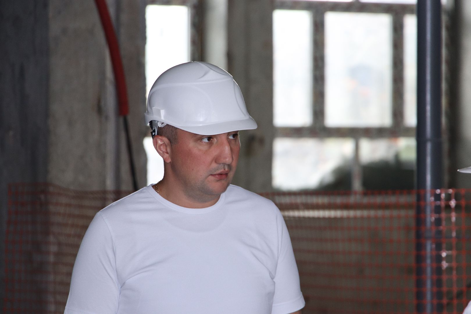 дзержинский, школа 7, реконструкция, андроник пак, ремонт, роман камелев, юлия шабанова, мария лобова,